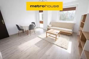 Mieszkanie trzypokojowe 52,50 m², Staszów, Adama Mickiewicza, Sprzedaż