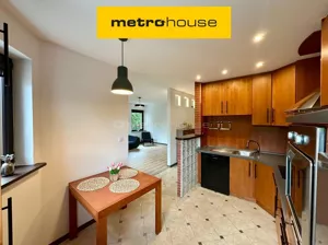 Mieszkanie trzypokojowe 62,38 m², Bielsko-Biała, Sprzedaż