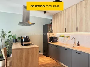 Mieszkanie trzypokojowe 49,13 m², Bielsko-Biała, Sprzedaż