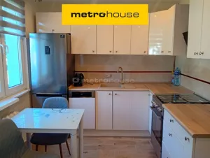 Mieszkanie trzypokojowe 58,80 m², Jelenia Góra, Sprzedaż