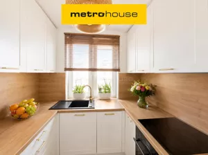 Mieszkanie trzypokojowe 54,80 m², Jelenia Góra, Sprzedaż
