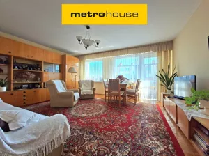 Mieszkanie trzypokojowe 60,70 m², Chojnice, Obrońców Chojnic, Sprzedaż