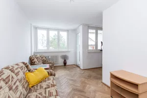 Mieszkanie trzypokojowe 45,00 m², Białogard, Piastów, Sprzedaż
