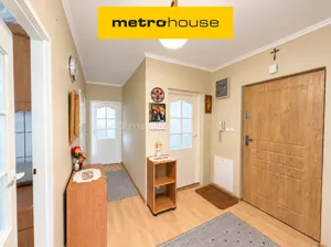 Mieszkanie trzypokojowe 67,00 m², Stalowa Wola, Poniatowskiego, Sprzedaż