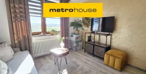 Mieszkanie trzypokojowe 62,50 m², Łebcz, Pucka, Sprzedaż