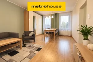 Mieszkanie trzypokojowe 57,65 m², Pabianice, Skargi, Sprzedaż