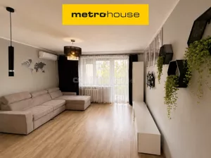Mieszkanie trzypokojowe 61,77 m², Skierniewice, Sprzedaż
