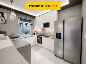 Mieszkanie trzypokojowe 58,42 m², Wolica, Sprzedaż