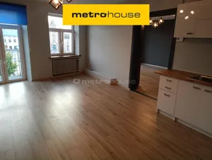 Mieszkanie trzypokojowe 105,00 m², Skierniewice, Rynek, Wynajem