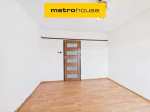 Mieszkanie czteropokojowe 73,70 m², Ołobok, Sprzedaż