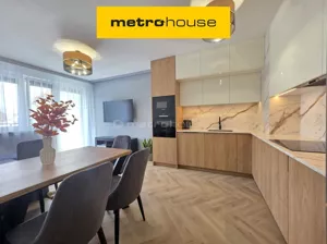 Mieszkanie czteropokojowe 65,68 m², Biała Podlaska, Jana Pawła II, Wynajem