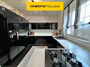 Mieszkanie pięciopokojowe 119,60 m², Skarżysko-Kamienna, Pułaskiego, Sprzedaż