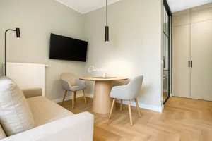 Mieszkanie dwupokojowe 35,50 m², Warszawa, Wola, Mirów, Chmielna 108, Wynajem
