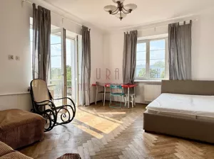 Apartamenty 20057/4005/OMS Warszawa Śródmieście Czerniakowska / dwa balkony / 1932 r.