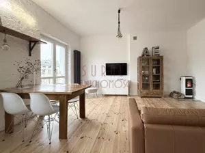 Apartamenty 19973/4005/OMS Warszawa Mokotów przy Różanej/klimat/cisza/balkon/kominek/kamienica 1930 r. po rewitalizacji.