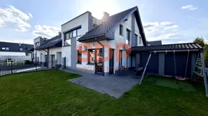 Dom 114,00 m², Domasław, Sosnowa, Sprzedaż