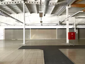 Lokal użytkowy 350,00 m², Wrocław, Psie Pole-Zawidawie, Psie Pole, Brucknera Aleksandra, Wynajem