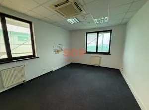 Biuro 318,74 m², Warszawa, Włochy, Komitetu Obrony Robotników, Wynajem