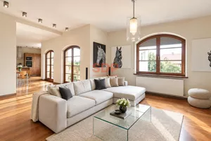 Mieszkanie 10-pokojowe 215,66 m², Wrocław, Krzyki-Partynice, Krzyki, Racławicka, Sprzedaż