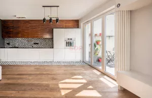 Apartamenty 42480 Wrocław Psie Pole-Zawidawie Fryzjerska