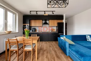 Mieszkanie czteropokojowe 67,44 m², Katowice, Ceglana, Sprzedaż