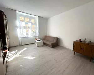 Mieszkanie czteropokojowe 91,40 m², Świdnica, Środkowa, Sprzedaż