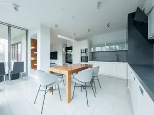 Mieszkanie czteropokojowe 145,00 m², Kraków, Dębniki, Ludwinowska, Wynajem