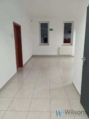 Biuro 39,00 m², Radom, Biznesowa, Wynajem