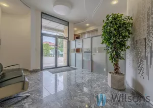 Biuro 430,36 m², Warszawa, Wawer, Wał Miedzeszyński, Wynajem