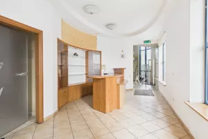 Lokal użytkowy 195,00 m², Łódź, ks. Zdzisława Wujaka, Wynajem