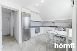 Mieszkanie czteropokojowe 81,32 m², Poręba, Przemysłowa, Sprzedaż