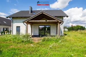 Dom wolnostojący 160,79 m², Kaczory, Sprzedaż
