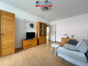 Mieszkanie jednopokojowe 37,18 m², Poznań, Św. Łazarz, Łazarz, Głogowska, Wynajem