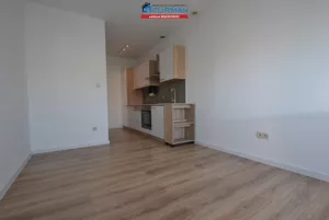 Mieszkanie trzypokojowe 49,30 m², Wągrowiec, Wynajem