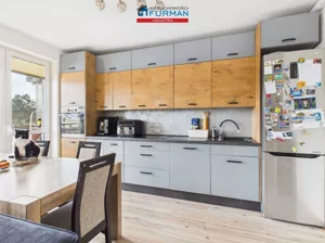 Mieszkanie czteropokojowe 81,60 m², Piła, Sprzedaż