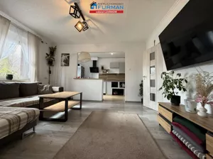 Mieszkanie czteropokojowe 66,00 m², Trzcianka, Sprzedaż