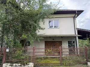 Dom wolnostojący 271,89 m², Koszyce Wielkie, Szkolna, Sprzedaż