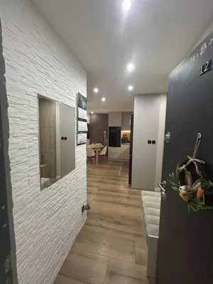 Mieszkanie czteropokojowe 60,00 m², Łomża, Wojska Polskiego, Sprzedaż