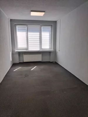 Biuro 20,29 m², Radom, Chorzowska, Wynajem