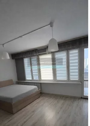 Mieszkanie trzypokojowe 60,00 m², Pruszków, Jasna, Sprzedaż
