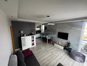 Mieszkanie trzypokojowe 63,50 m², Pruszków, Miernicza, Sprzedaż
