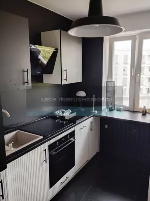 Mieszkanie trzypokojowe 53,00 m², Legionowo, Zegrzyńska, Sprzedaż
