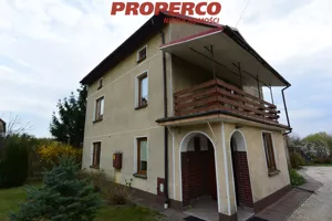 Dom wolnostojący 200,00 m², Busko-Zdrój, Sprzedaż