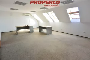 Lokal użytkowy 44,23 m², Daleszyce, Wynajem