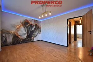 Mieszkanie dwupokojowe 47,80 m², Kielce, Centrum, Tarnowska, Sprzedaż