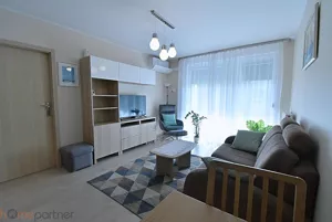 Mieszkanie dwupokojowe 38,30 m², Wrocław, Psie Pole-Zawidawie, Psie Pole, Żmudzka, Wynajem