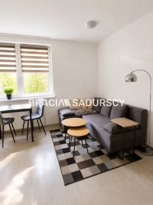Mieszkanie dwupokojowe 37,98 m², Kraków, Bieńczyce, Obrońców Krzyża, Sprzedaż