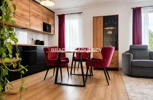 Mieszkanie dwupokojowe 40,50 m², Kraków, Podgórze, Rydlówka, Sprzedaż