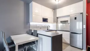 Mieszkanie dwupokojowe 36,95 m², Kraków, Bieńczyce, Bieńczycka, Wynajem