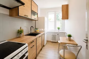 Mieszkanie dwupokojowe 40,30 m², Kraków, Stare Miasto, Łobzowska, Wynajem